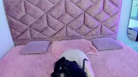 Blair  online show from 30, 12, 2024