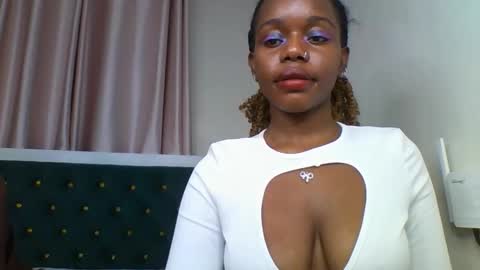 Snapshot of blair_havoc chatting on 24, 4, 2026 Blair online show from 24, 4, 2026