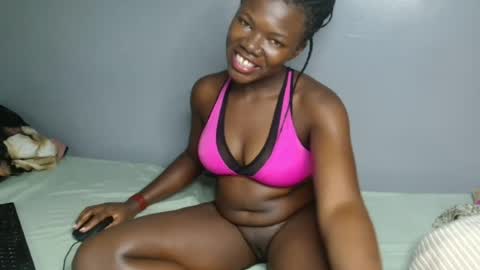 Snapshot of blair_sue chatting on 17, 7, 2026 love online show from 17, 7, 2026