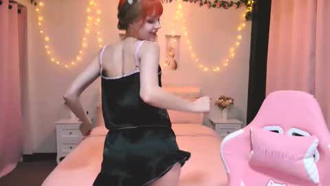 Snapshot of blair_venom chatting on 21, 11, 2025 blair venom online show from 21, 11, 2025