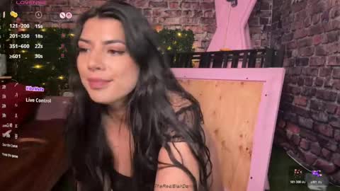 Snapshot of blairdarlingx chatting on 7, 6, 2026 Blair Darling online show from 7, 6, 2026