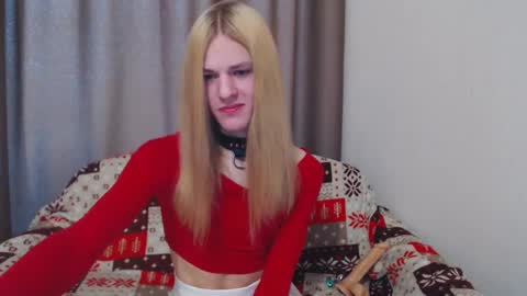 Snapshot of blaire_18 chatting on 3, 1, 2025 blaire 18 online show from 3, 1, 2025