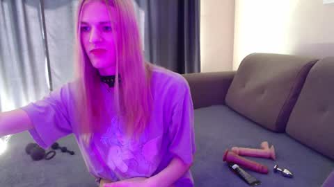 Snapshot of blaire_18 chatting on 7, 3, 2025 blaire 18 online show from 7, 3, 2025