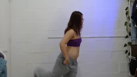   online show from 9, 10, 2025