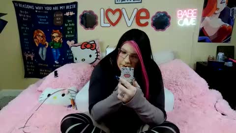 Blakely Morningstar   online show from 13, 3, 2026