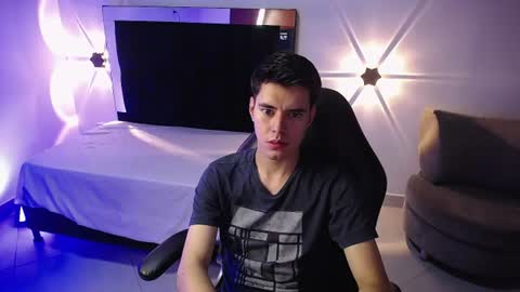 Snapshot of blakzen_ chatting on 25, 6, 2026 Blakzen online show from 25, 6, 2026