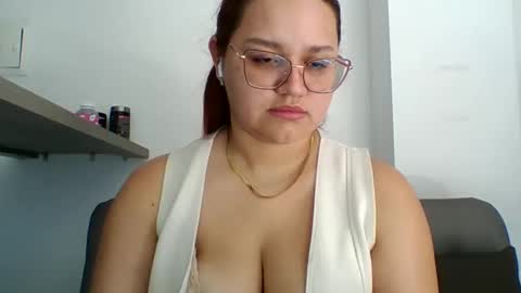 Lary online show from 7, 11, 2025
