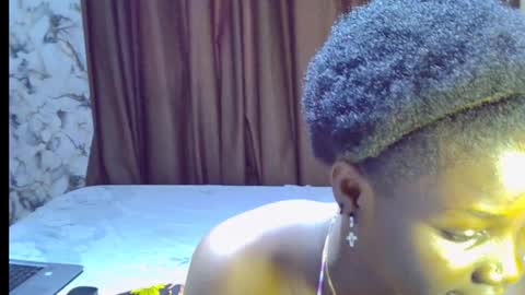 Snapshot of blaq_melanin chatting on 10, 11, 2025 nikky00 online show from 10, 11, 2025