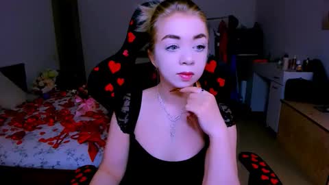 Nicole online show from 17, 2, 2026