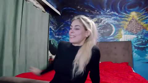 Snapshot of blonde4pasion chatting on 26, 12, 2024 blonde4pasion online show from 26, 12, 2024