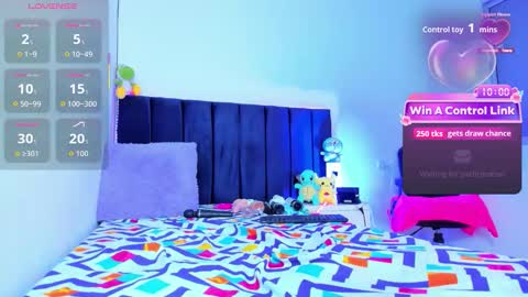 blonde_hot_7 online show from 8, 3, 2026