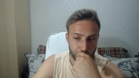 Snapshot of blondeagle chatting on 18, 6, 2026 Mr Blond online show from 18, 6, 2026