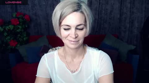Snapshot of blondemommy_77 chatting on 4, 1, 2025 Lola online show from 4, 1, 2025