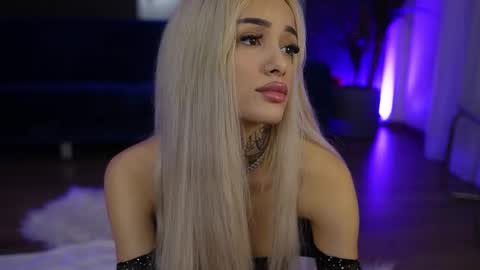 Snapshot of blondie_muller chatting on 18, 2, 2026 blondie_muller online show from 18, 2, 2026