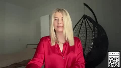 blondie_xoxoxo online show from 1, 6, 2026