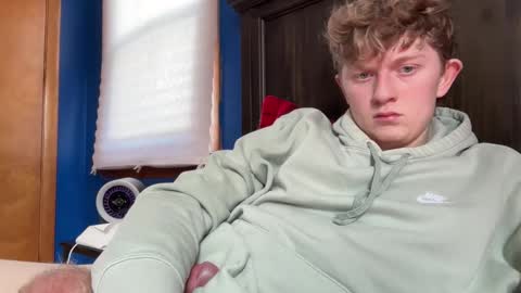 Snapshot of blondiedicks1 chatting on 26, 2, 2026 blondiedicks1 online show from 26, 2, 2026