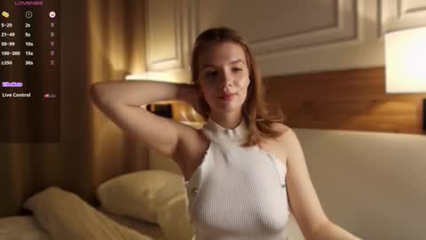 blondoll online show from 8, 3, 2026