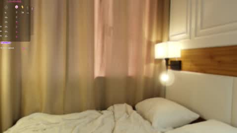Snapshot of blondoll chatting on 28, 5, 2026 blondoll online show from 28, 5, 2026