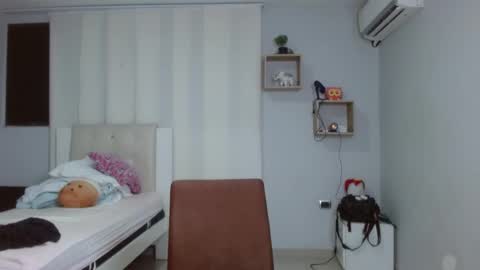 Snapshot of blondyliciousx chatting on 11, 12, 2024 katartistic name online show from 11, 12, 2024