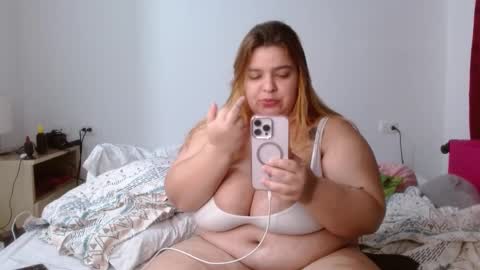 Snapshot of blondyliciousx chatting on 9, 2, 2025 katartistic name online show from 9, 2, 2025