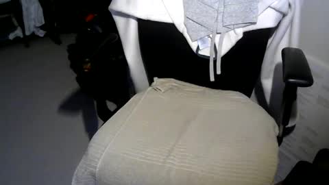 Snapshot of bloodybig0 chatting on 1, 1, 2025 bloodybig0 online show from 1, 1, 2025