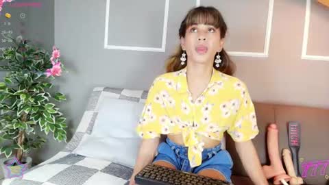 Snapshot of bloom_apple chatting on 20, 7, 2026 Mara online show from 20, 7, 2026