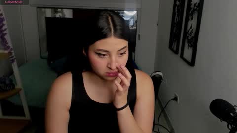 Snapshot of bloom_winxx chatting on 7, 2, 2026 bloom_winxx online show from 7, 2, 2026