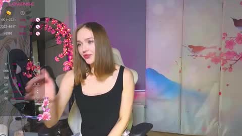 Snapshot of bloominglucy chatting on 21, 10, 2025 lucy online show from 21, 10, 2025