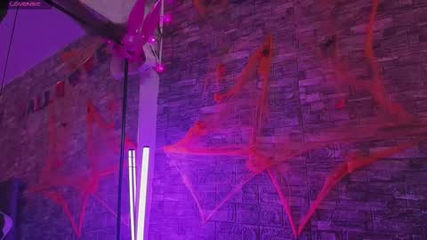 santiylola online show from 26, 10, 2025