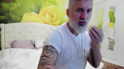 Nico online show from 4, 4, 2026