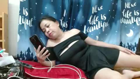Snapshot of blowy079 chatting on 15, 9, 2025 blowy079 online show from 15, 9, 2025
