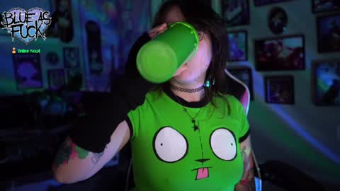 Blue online show from 13, 12, 2024