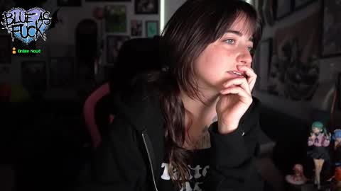 Blue online show from 2, 10, 2025