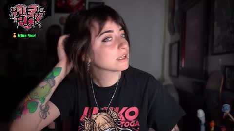 Blue online show from 21, 10, 2025