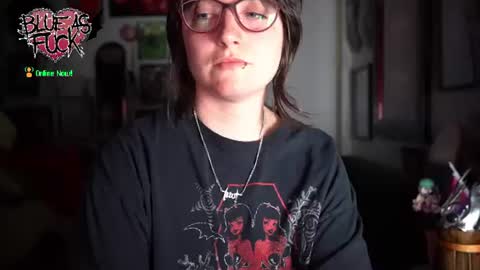 Snapshot of blueasfuck chatting on 12, 6, 2026 Blue online show from 12, 6, 2026