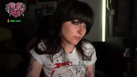 Snapshot of blueasfuck chatting on 18, 6, 2026 Blue online show from 18, 6, 2026