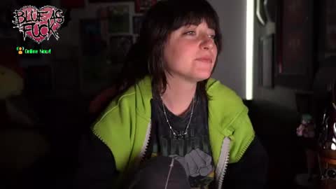 Snapshot of blueasfuck chatting on 19, 6, 2026 Blue online show from 19, 6, 2026