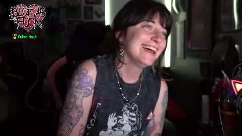 Snapshot of blueasfuck chatting on 25, 6, 2026 Blue online show from 25, 6, 2026