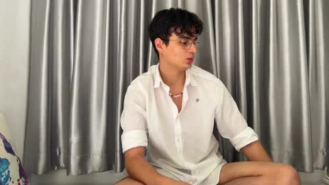 Snapshot of bluedaan chatting on 26, 12, 2024 Daan online show from 26, 12, 2024