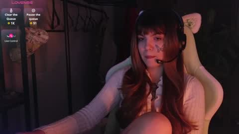 Snapshot of bluedweeb chatting on 25, 12, 2024 Blue online show from 25, 12, 2024