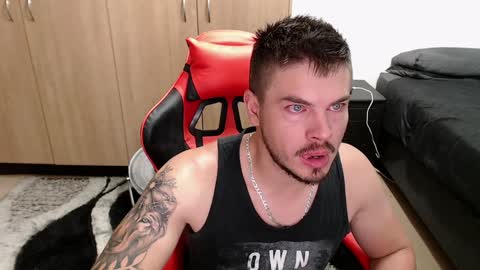 Snapshot of blueeyeboy0 chatting on 21, 1, 2025 blueeyeboy0 online show from 21, 1, 2025