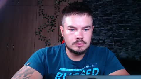 blueeyeboy0 online show from 24, 3, 2026