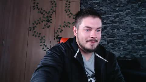 Snapshot of blueeyeboy0 chatting on 13, 5, 2026 blueeyeboy0 online show from 13, 5, 2026