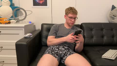 blueeyedtallguy online show from 16, 12, 2024