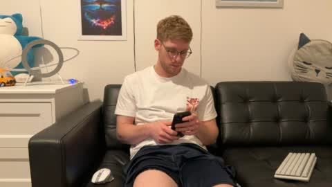 blueeyedtallguy online show from 17, 12, 2024