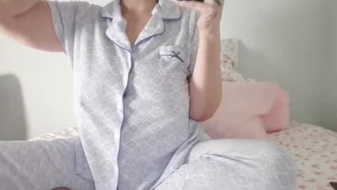 BlueEyes40DDDs online show from 12, 11, 2025