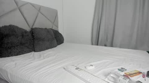 blueeyeslexxxy online show from 3, 2, 2026