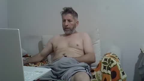 Snapshot of bluehot59 chatting on 13, 9, 2025 blue online show from 13, 9, 2025