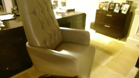 Snapshot of blueisles chatting on 20, 10, 2025 blueisles online show from 20, 10, 2025