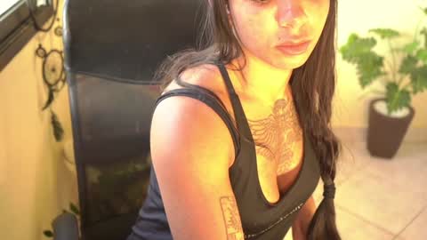 FLORAA online show from 17, 1, 2025